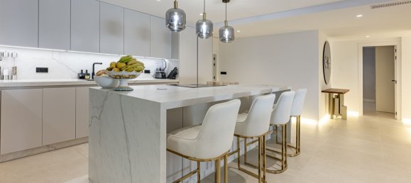 3 Schlafzimmer Wohnung in Marbella, Spain, Nr. 122423 10