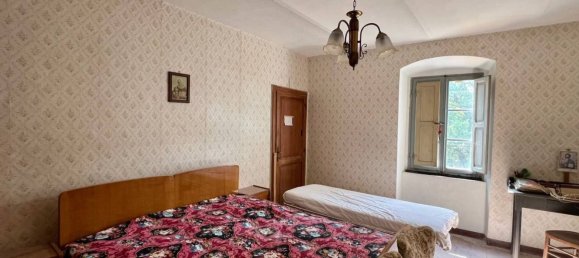 Casa de 12 habitaciónes en Todi, Italy No. 83389 33