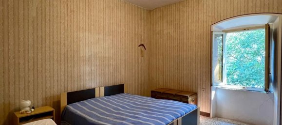 Casa de 12 habitaciónes en Todi, Italy No. 83389 30