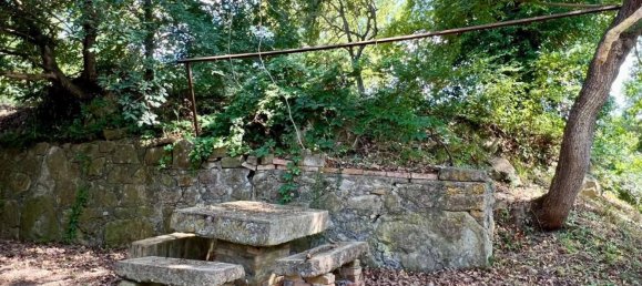 Casa de 12 habitaciónes en Todi, Italy No. 83389 22