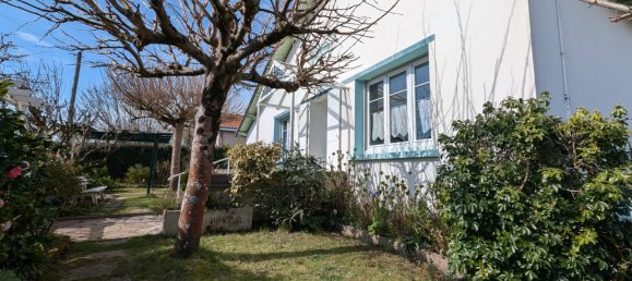 2 bedrooms House in Pornic, France No. 97591 5