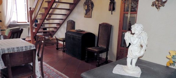 27 rooms House in Villafranca in Lunigiana, Italy No. 205714 28
