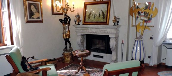 27 rooms House in Villafranca in Lunigiana, Italy No. 205714 26