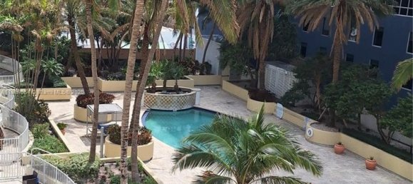 1 dormitorio propiedad comercial en venta en Miami, Miami-Dade, Florida, USA № 614788 24