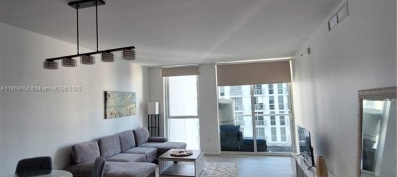 1 dormitorio propiedad comercial en venta en Miami, Miami-Dade, Florida, USA № 614788 5