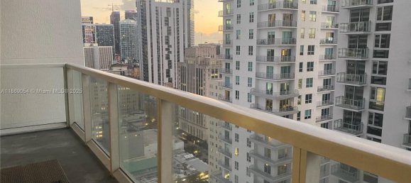 1 dormitorio propiedad comercial en venta en Miami, Miami-Dade, Florida, USA № 614788 27