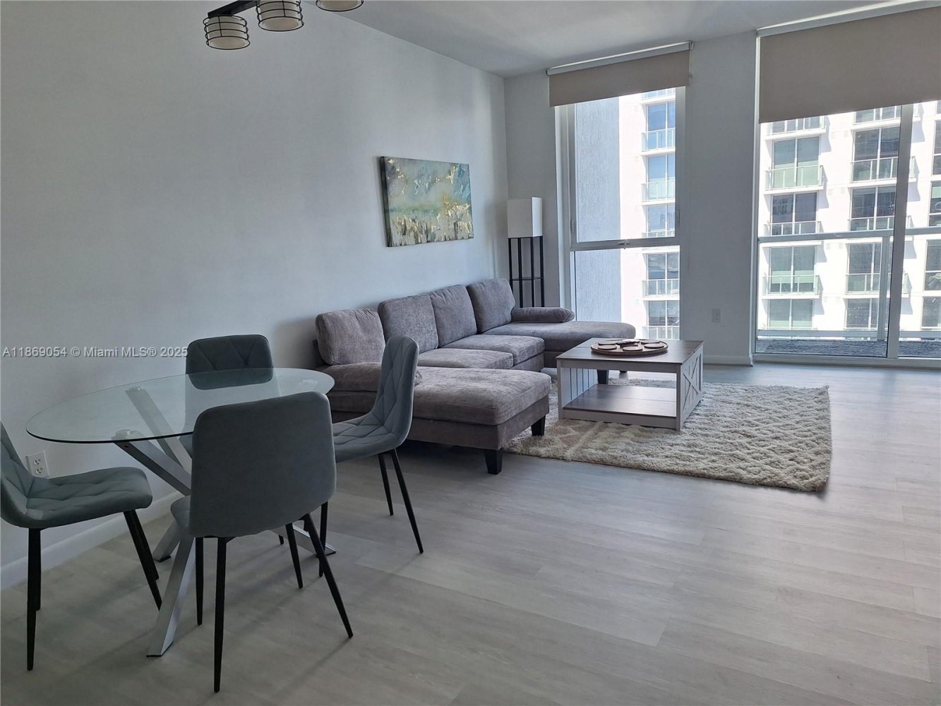 1 dormitorio propiedad comercial en venta en Miami, Miami-Dade, Florida, USA № 614788