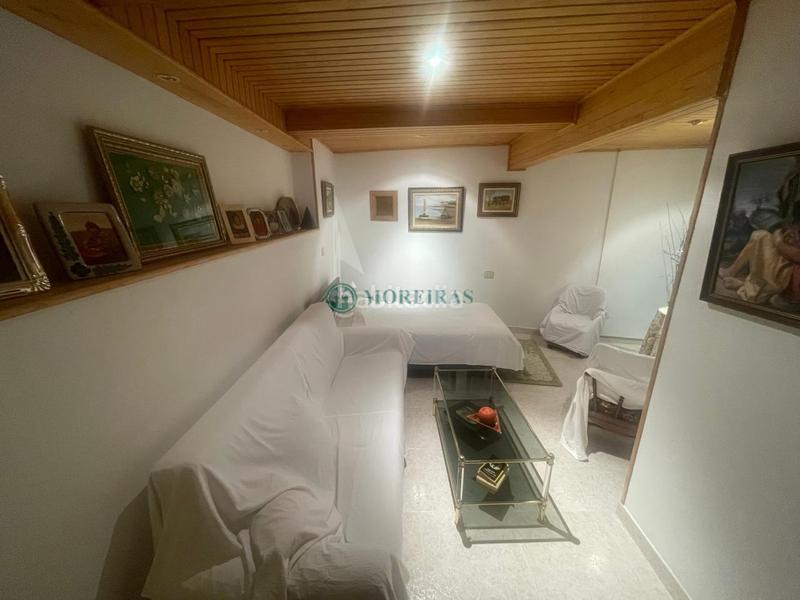 Casa de 3 dormitorios en Orense, Spain No. 212230