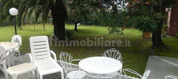 5غرفة بناية في Carrara, Italy رقم 51777 25