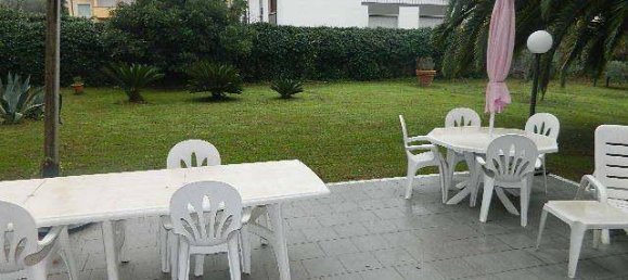 5غرفة بناية في Carrara, Italy رقم 51777 24