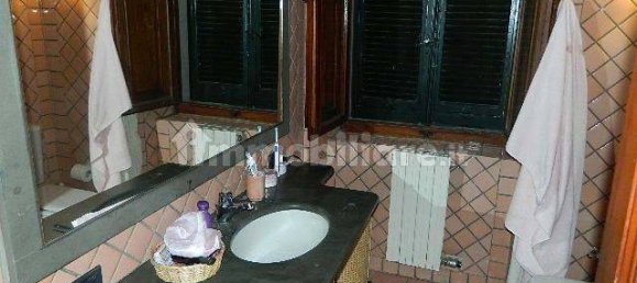 5غرفة بناية في Carrara, Italy رقم 51777 41