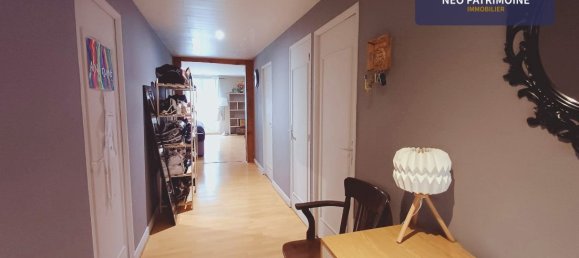 3 bedrooms Apartment in Nevers, France No. 205878 4