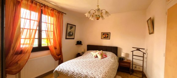 Casa de 4 dormitorios en Maintenon, France No. 66206 6