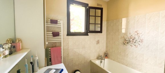 Casa de 4 dormitorios en Maintenon, France No. 66206 5