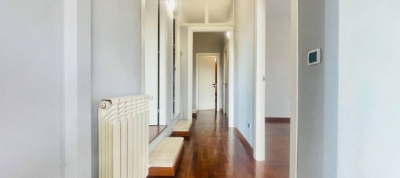 8 bedrooms Villa in Rome, Italy No. 64758 7