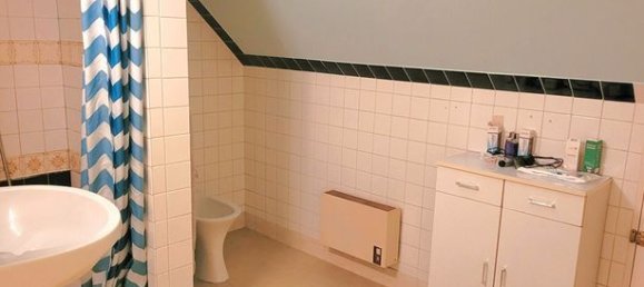 4 bedrooms House in Yonne, France No. 300822 8