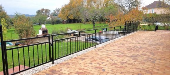 4 bedrooms House in Yonne, France No. 300822 17