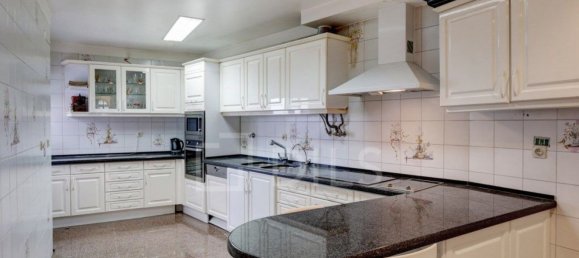 5 bedrooms House in Lisbon, Portugal No. 116438 8