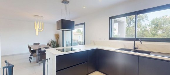 3 bedrooms House in Grane, France No. 305093 4