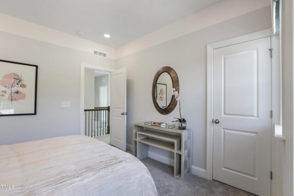 5 bedrooms House in Knightdale, USA No. 380142