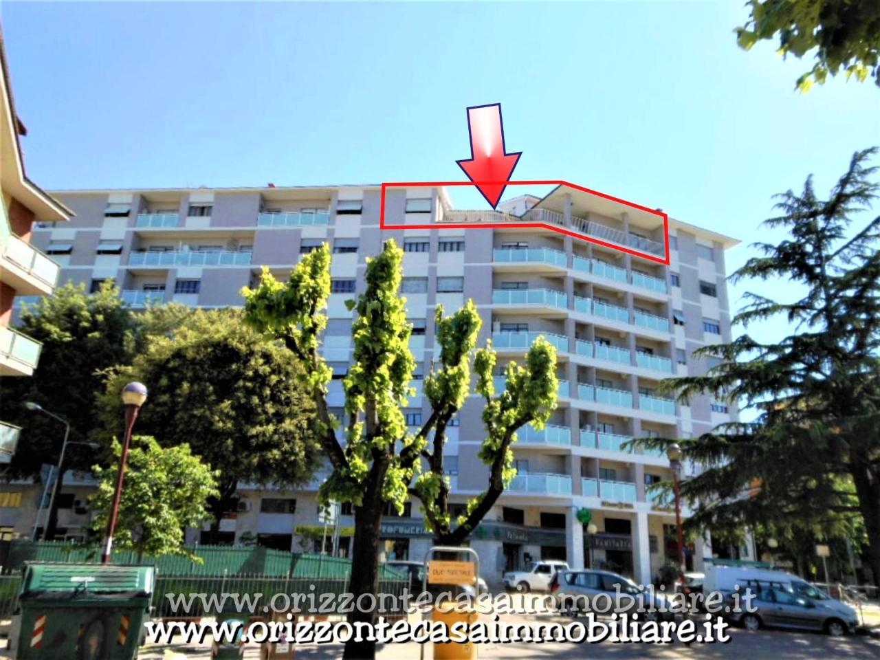 7 rooms Penthouse in Ascoli Piceno, Italy No. 171939