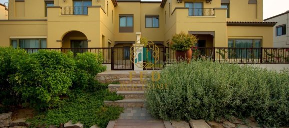 3 bedrooms Villa in Mirdif, UAE No. 8135 13