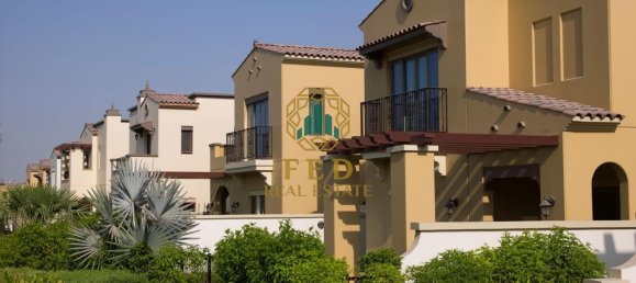 3 bedrooms Villa in Mirdif, UAE No. 8135 21
