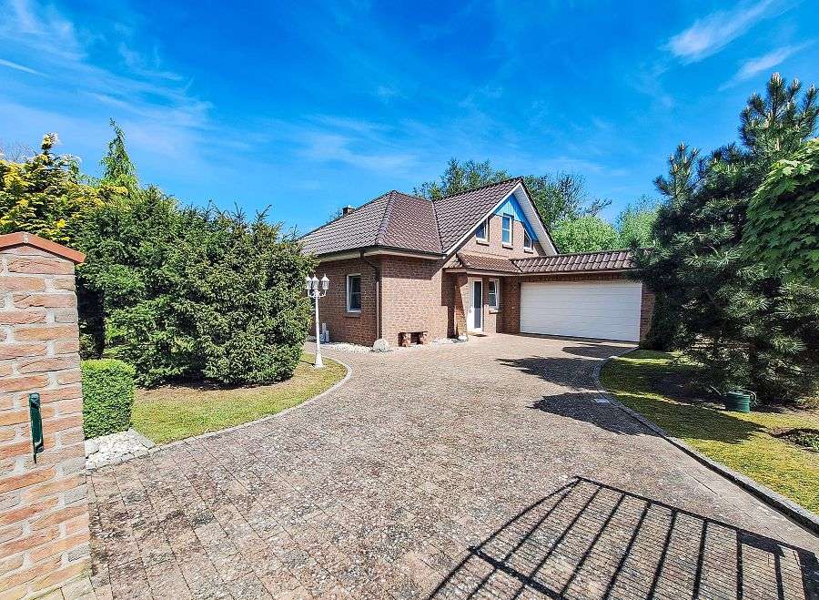 4 bedrooms House in Nordwestmecklenburg, Germany No. 232521