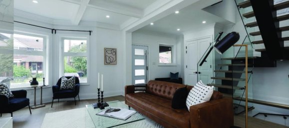 5 bedrooms House in Toronto, Canada No. 314 8