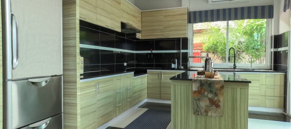 3 bedrooms Villa for sale in Pattaya, Chonburi, Eastern Thailand, Thailand № 60150 10