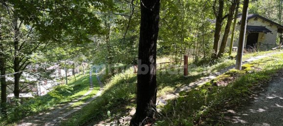 Дом с 2 спальнями в Кьюза ди Пезио, Италия № 324031 2