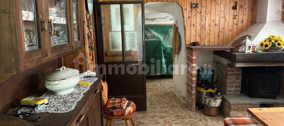 Дом с 2 спальнями в Кьюза ди Пезио, Италия № 324031 11