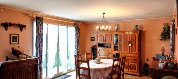 3 bedrooms House in Clery-Saint-Andre, France No. 159831 4