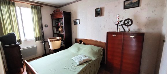 3 bedrooms House in Clery-Saint-Andre, France No. 159831 6