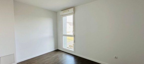 Casa de 3 dormitorios en Ballan-Mire, France No. 248794 5