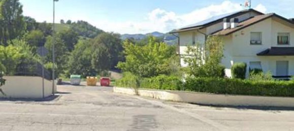 3-salle Appartement à Fermignano, Italy No. 310632 29