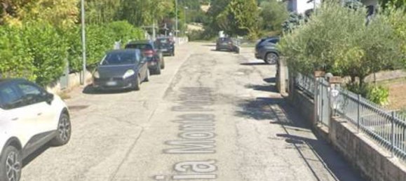 3-salle Appartement à Fermignano, Italy No. 310632 30