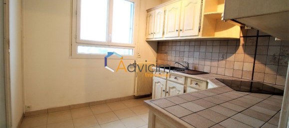 2 bedrooms Apartment in Orleans, France No. 74586 5