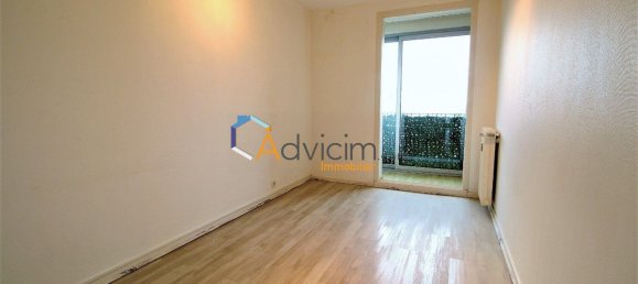 2 bedrooms Apartment in Orleans, France No. 74586 3