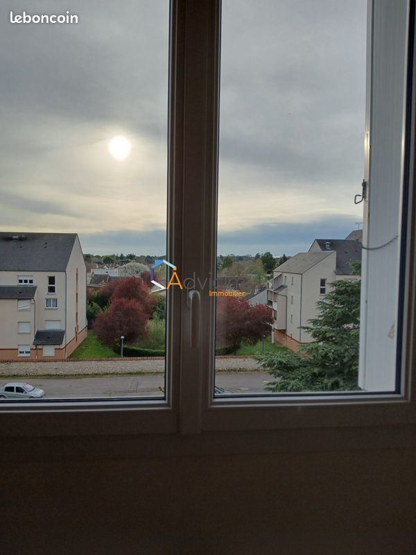 2 bedrooms Apartment in Orleans, France No. 74586