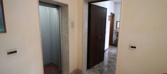 5 غرف نوم شقة في Syracuse, Italy رقم 357634 13