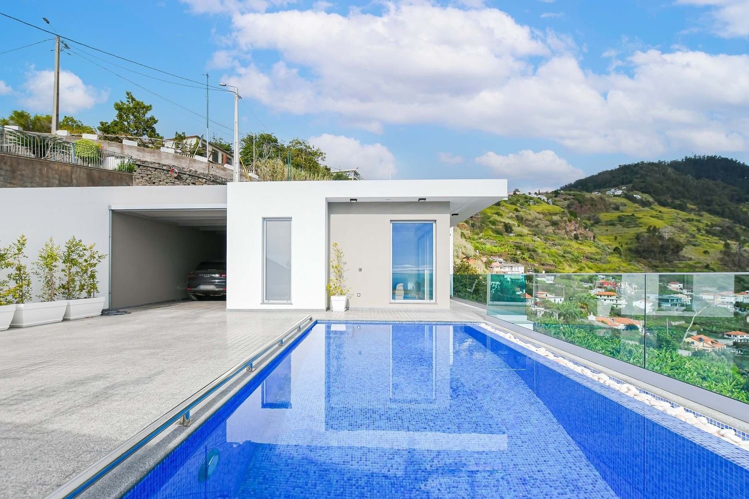 2 bedrooms House in Calheta, Portugal No. 145030