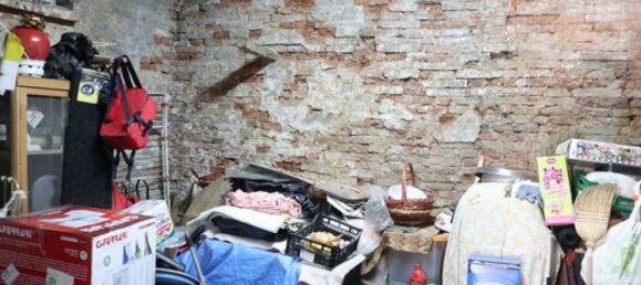 10 rooms House in Foiano della Chiana, Italy No. 228571 14