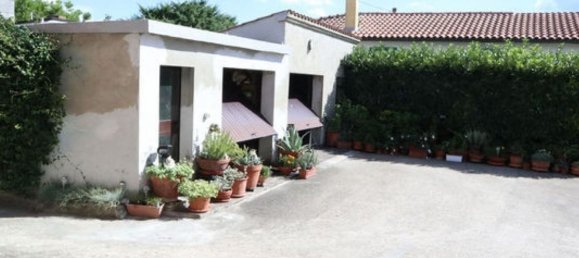 10 rooms House in Foiano della Chiana, Italy No. 228571 3
