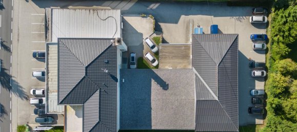 Propiedad comercial en Laakirchen, Austria 1768 m² No. 77213 2