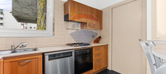 3 bedrooms Apartment in Segrate, Italy No. 357841 10