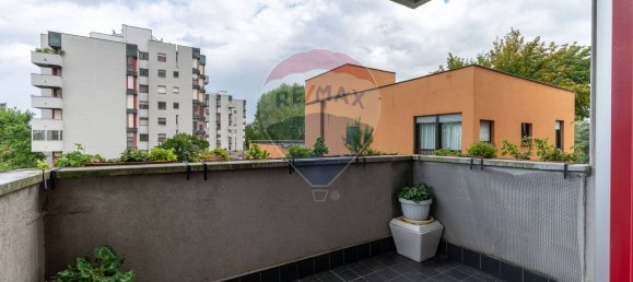 3 bedrooms Apartment in Segrate, Italy No. 357841 6