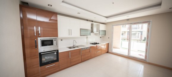Apartamento de 3+1 en Istanbul, Turkey No. 7947 7