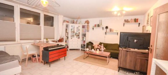 Studio in Cologne, Germany No. 208880 2