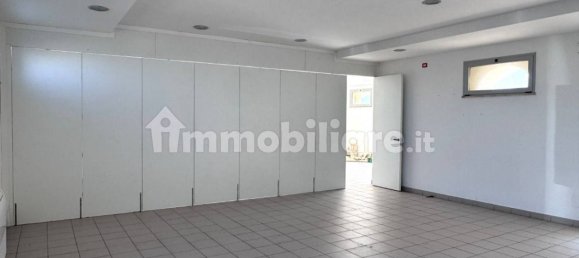 Propiedad comercial de 1 habitación en Rome, Italy No. 268290 20